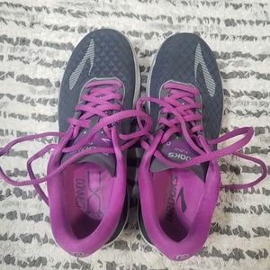 Brooks PureFlow 6 running shoes, size 7